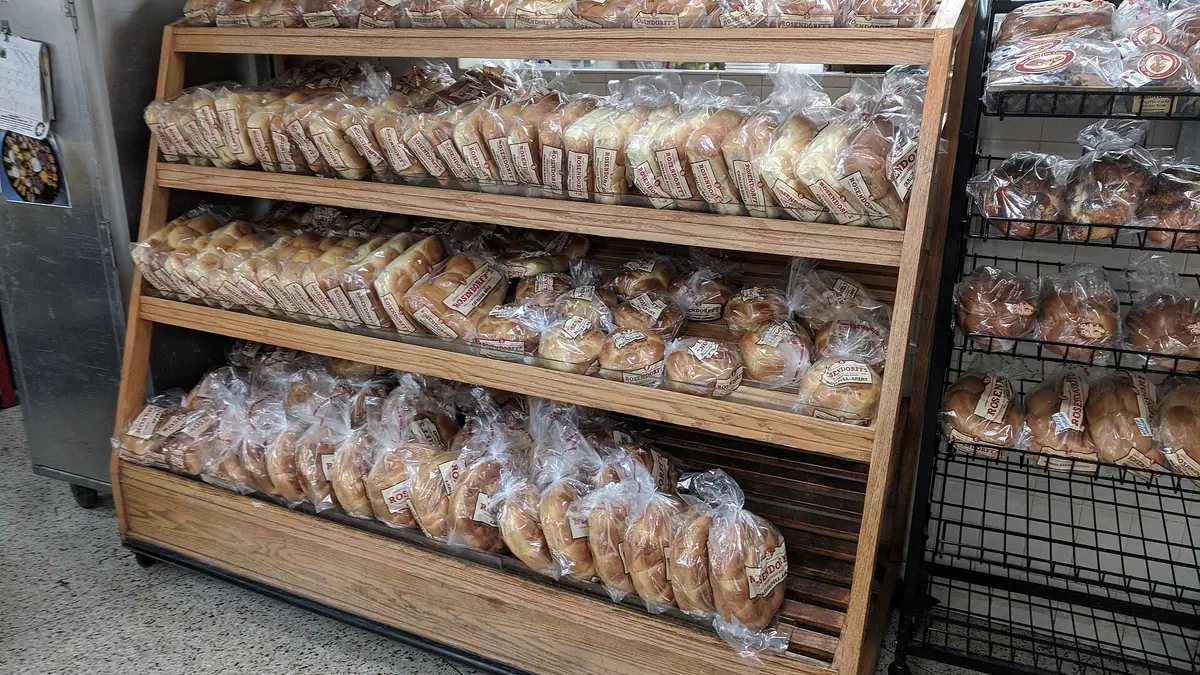 Good Taste Bakery – bakery in Camberley town centre
